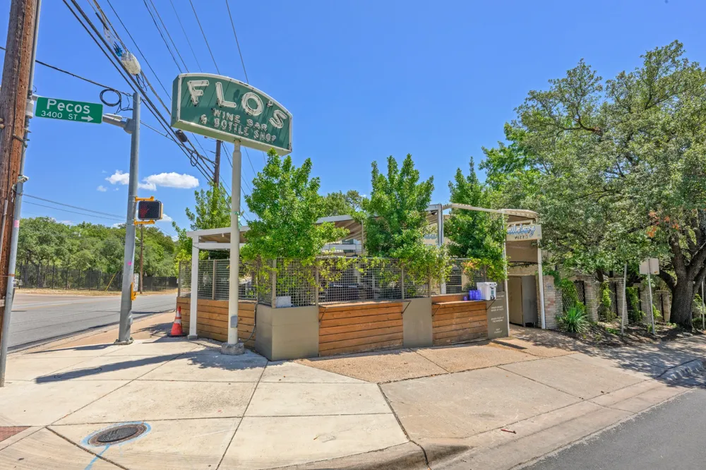 3204 Maywood Avenue #B Austin, TX 78703