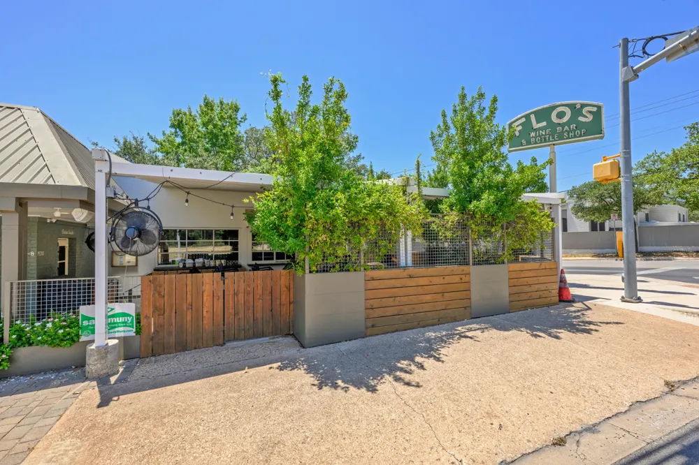 3204 Maywood Avenue #B Austin, TX 78703