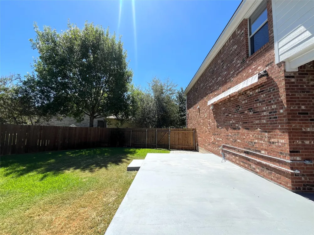 3004 Edgecreek Place Round Rock, TX 78681