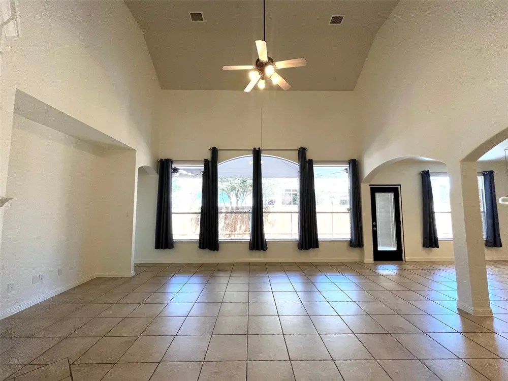 3004 Edgecreek Place Round Rock, TX 78681