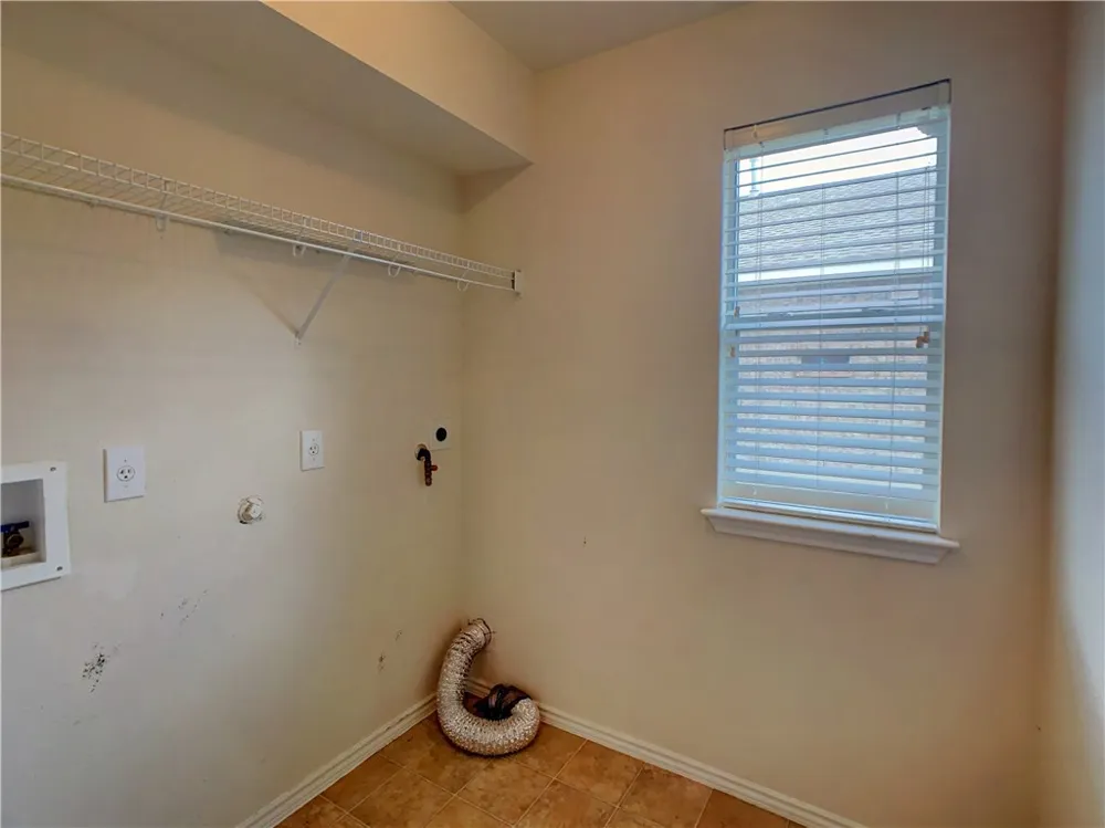 17812 Ice Age Trails Street Pflugerville, TX 78660