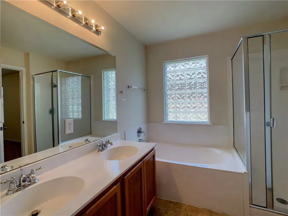 17812 Ice Age Trails Street Pflugerville, TX 78660