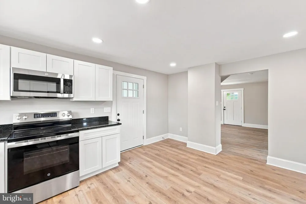 6117 ALUM SPRINGS ROAD Edinburg, VA 22824