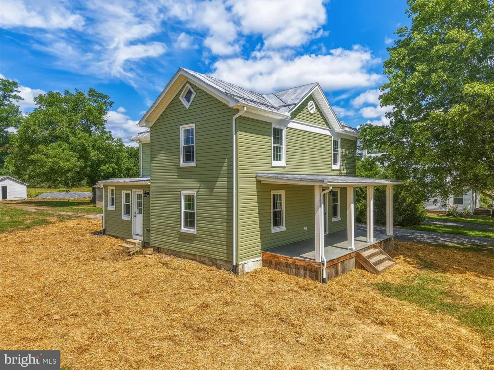 6117 ALUM SPRINGS ROAD Edinburg, VA 22824