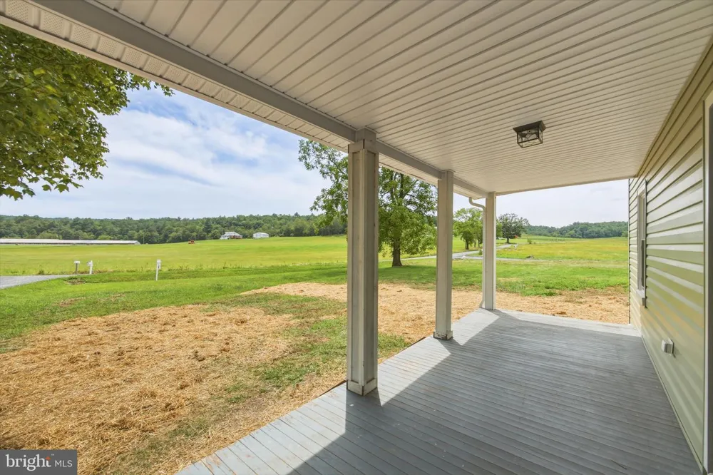 6117 ALUM SPRINGS ROAD Edinburg, VA 22824