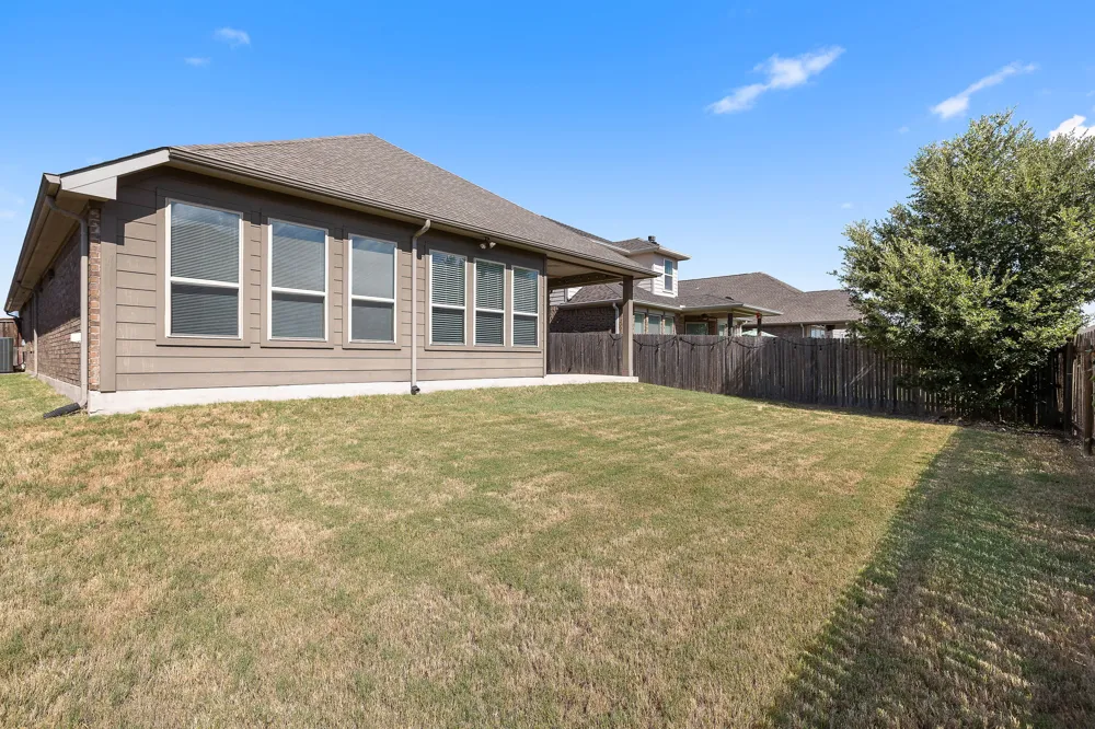 171 Salt Fork Drive Liberty Hill, TX 78642