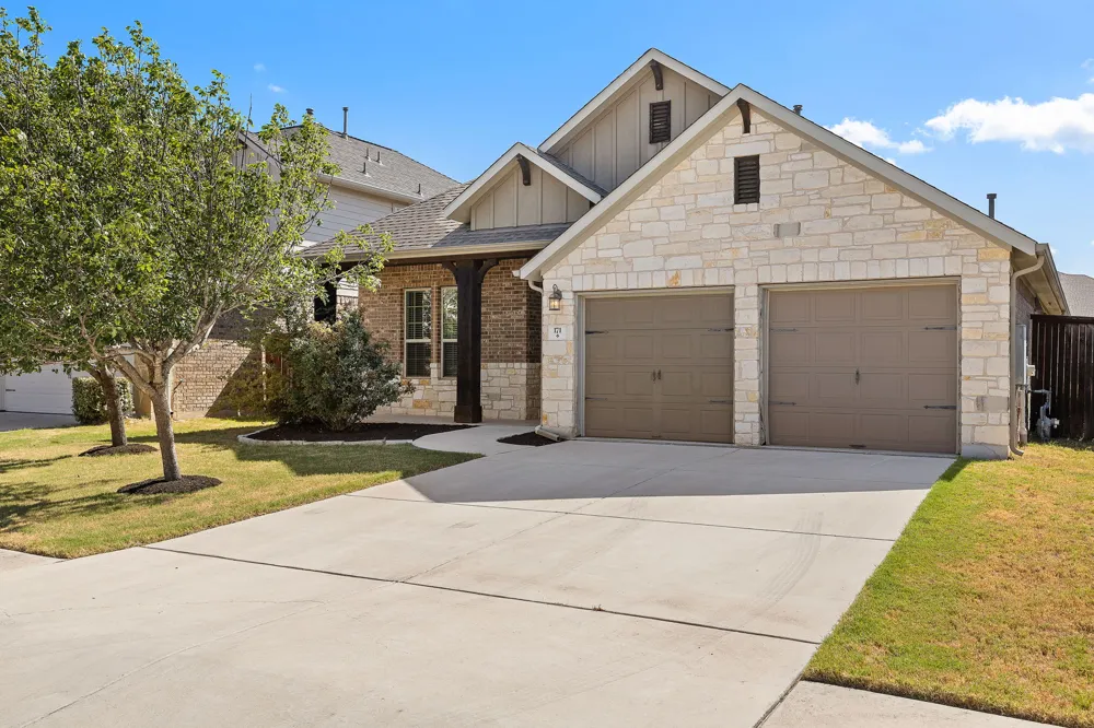 171 Salt Fork Drive Liberty Hill, TX 78642