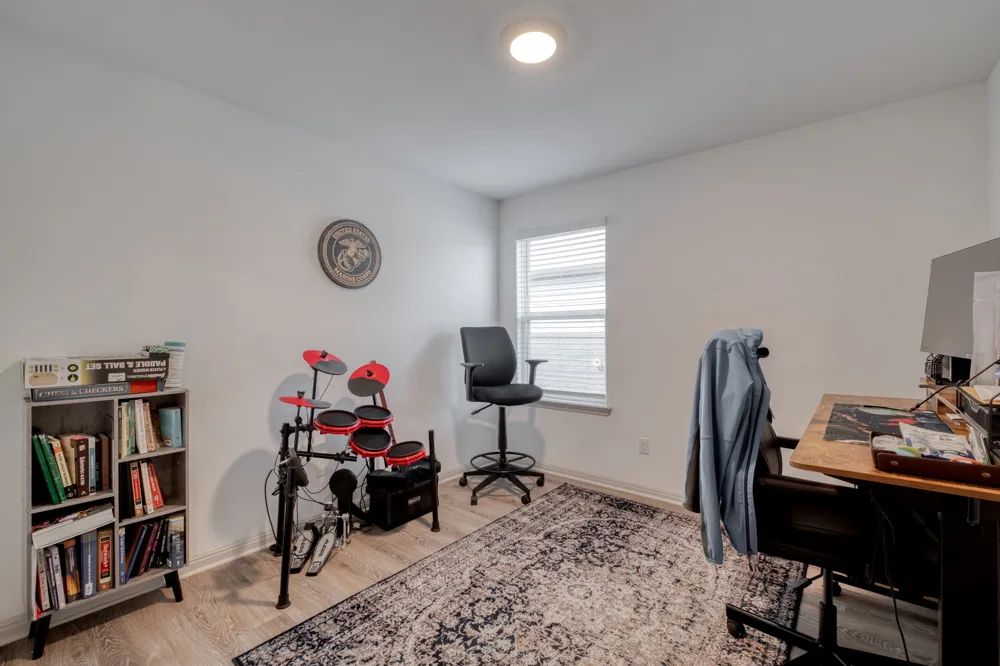 102 Johnson Draw Road Hutto, TX 78634