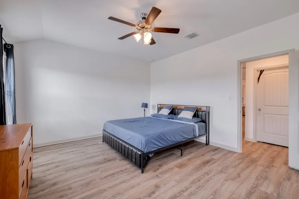 102 Johnson Draw Road Hutto, TX 78634