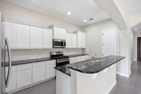 105 Aspen Trail