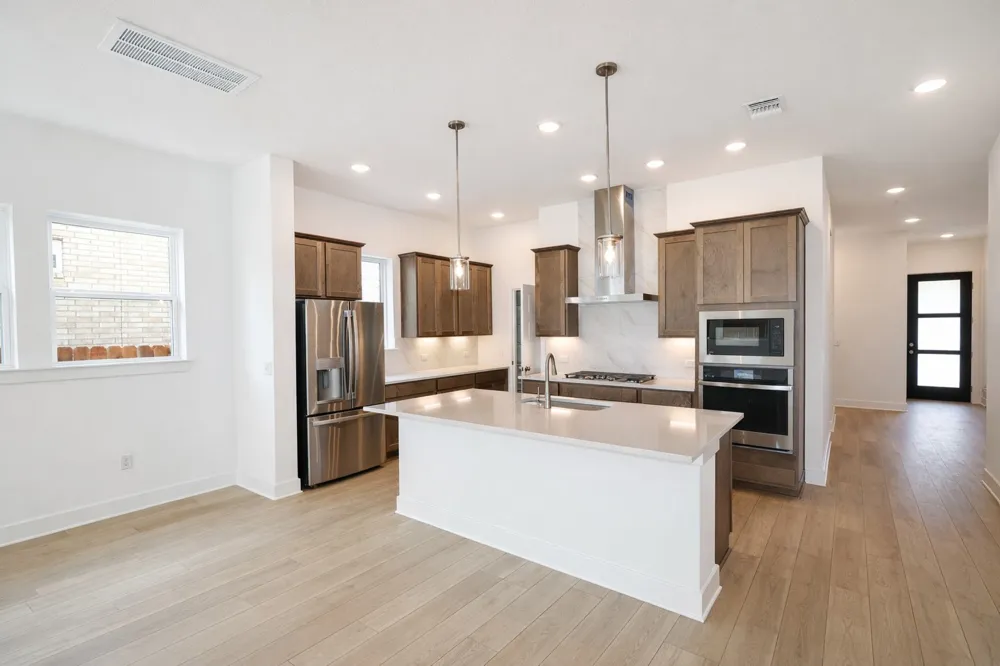 908 Prominence Way Leander, TX 78641