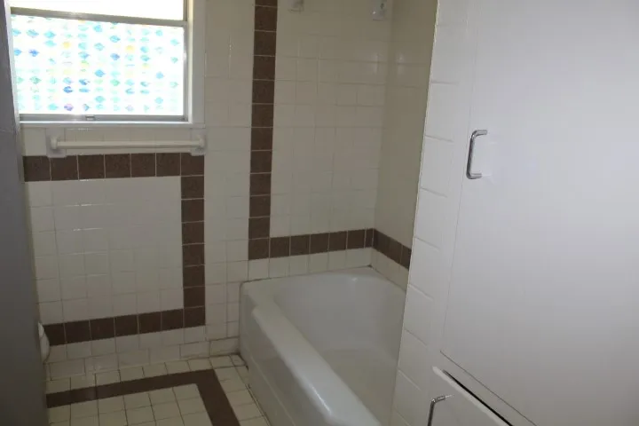 1306 Alamo Street San Marcos, TX 78666