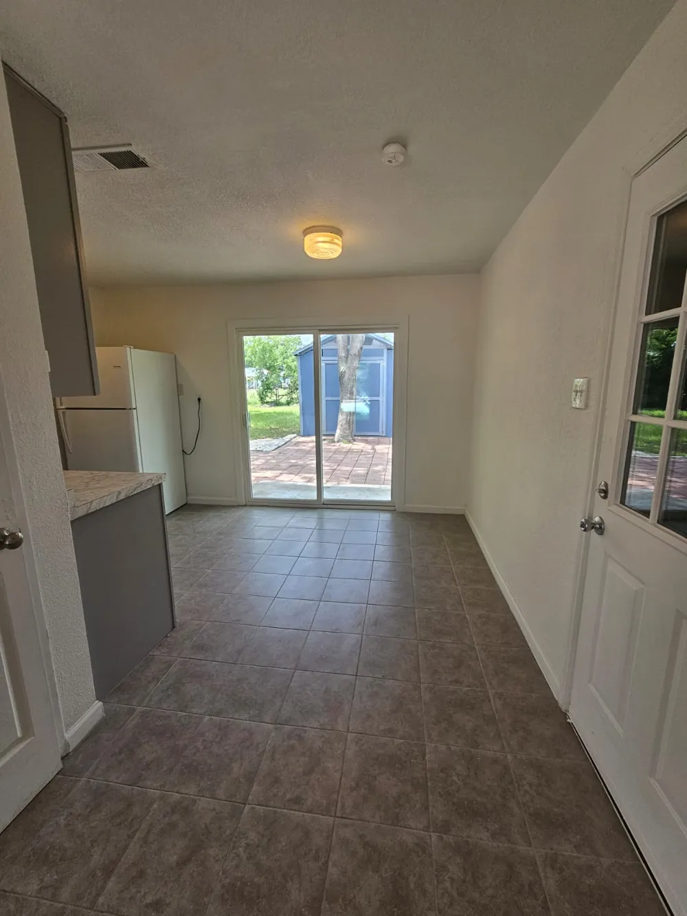 1401 Trinity Street Lockhart, TX 78644