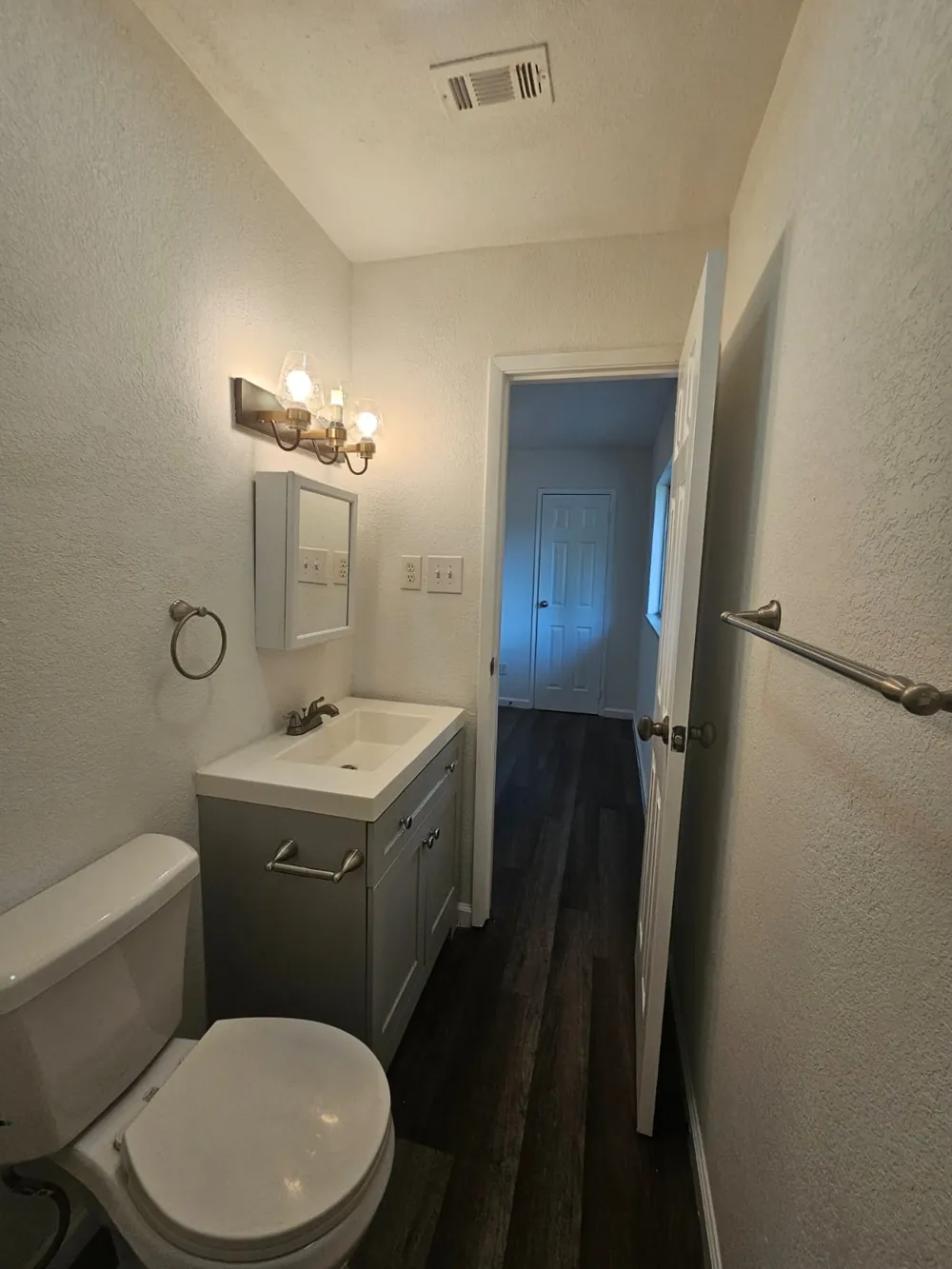 1401 Trinity Street Lockhart, TX 78644