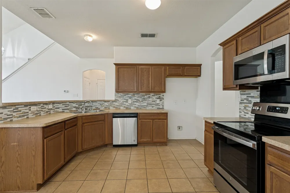 5708 MAHOGANY BAY Schertz, TX 78108