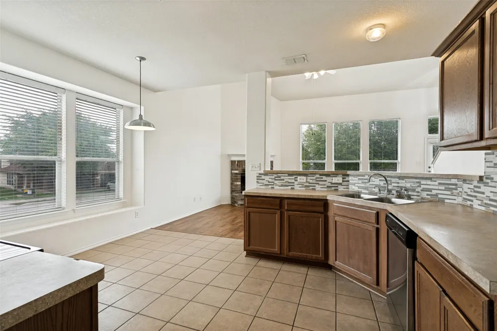 5708 MAHOGANY BAY Schertz, TX 78108