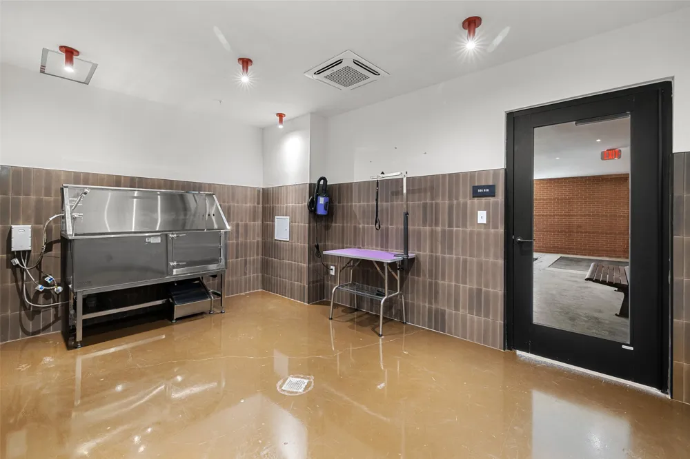 4315 S Congress Avenue #332 Austin, TX 78745