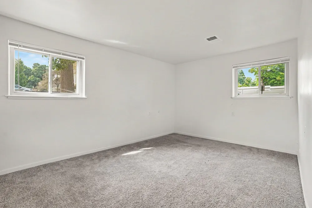 742 W Kilgore Road #108 Kalamazoo, MI 49008