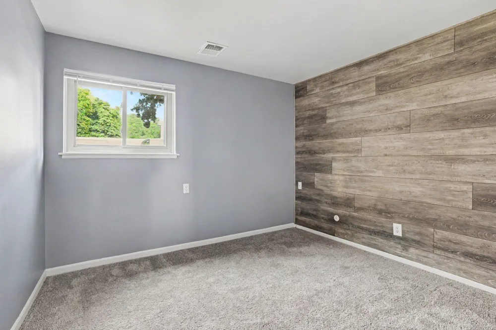 742 W Kilgore Road #108 Kalamazoo, MI 49008