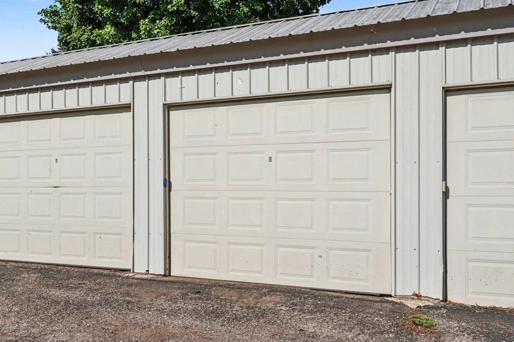 742 W Kilgore Road #108 Kalamazoo, MI 49008