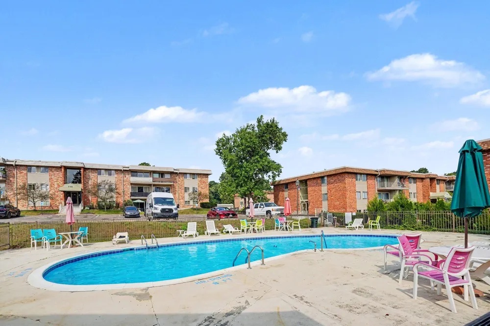 742 W Kilgore Road #108 Kalamazoo, MI 49008