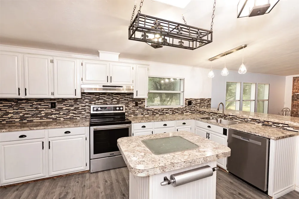 11117 Ridgewood Drive Salado, TX 76571