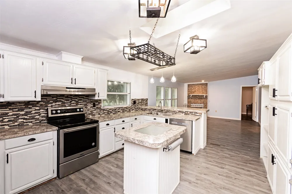11117 Ridgewood Drive Salado, TX 76571