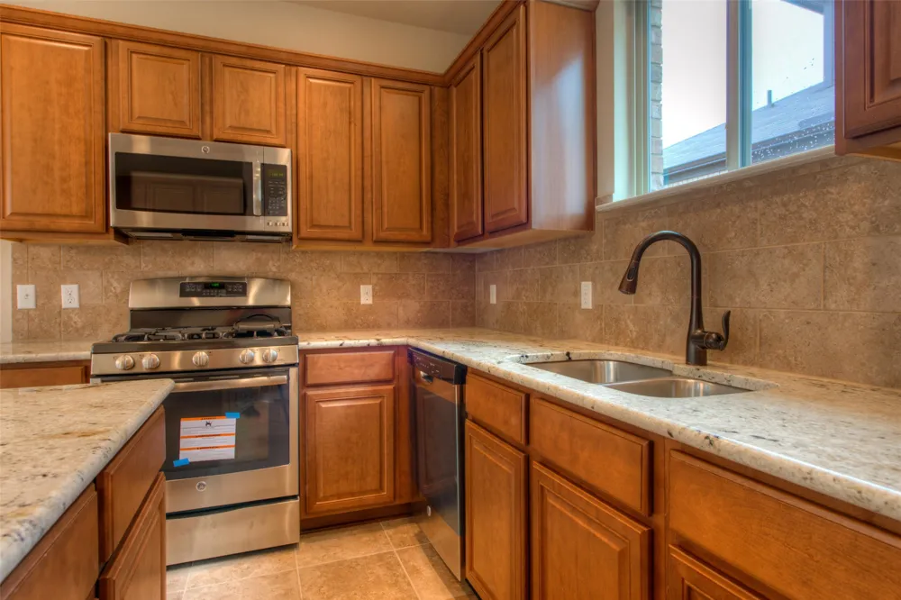 3451 Mayfield Ranch Boulevard #303 Round Rock, TX 78681