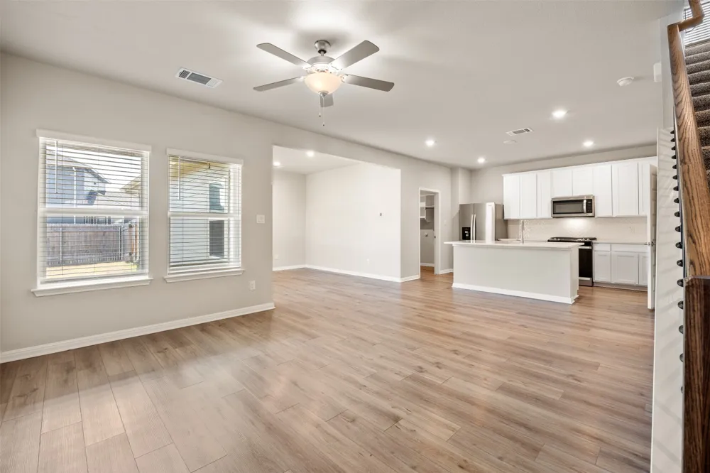 202 Fairmeadow Downs Drive Hutto, TX 78634