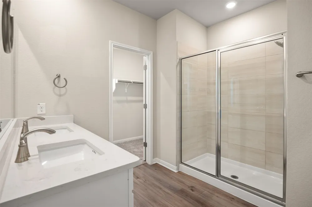 202 Fairmeadow Downs Drive Hutto, TX 78634
