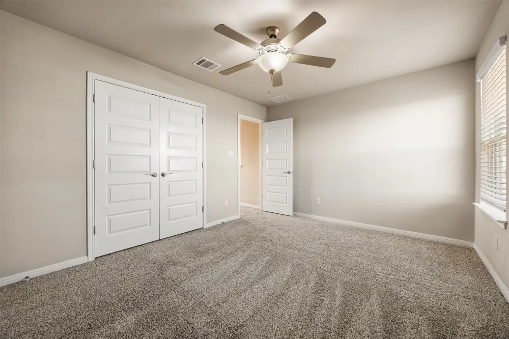 202 Fairmeadow Downs Drive Hutto, TX 78634