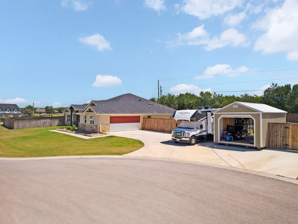 3415 Bandit Court Kempner, TX 76539