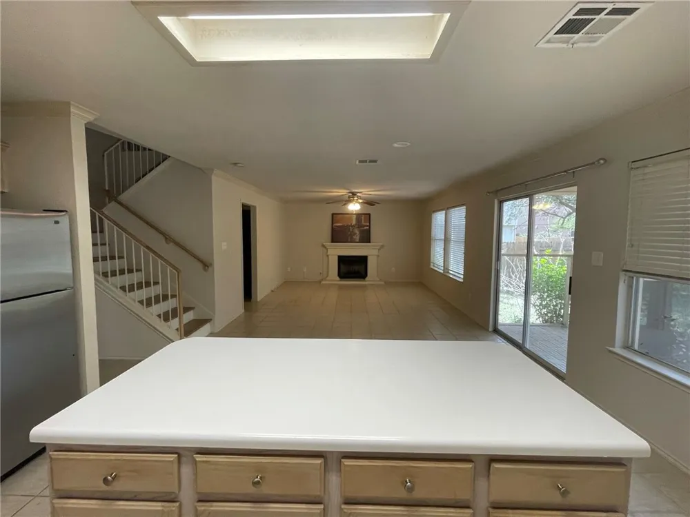613 Stallion Drive Cedar Park, TX 78613