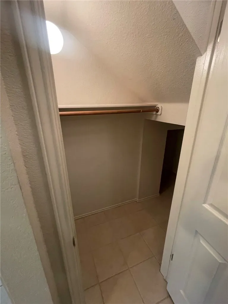 613 Stallion Drive Cedar Park, TX 78613