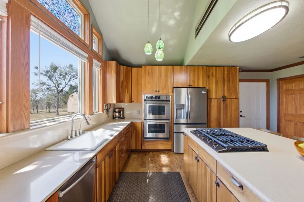 18335 FM 86 Red Rock, TX 78662