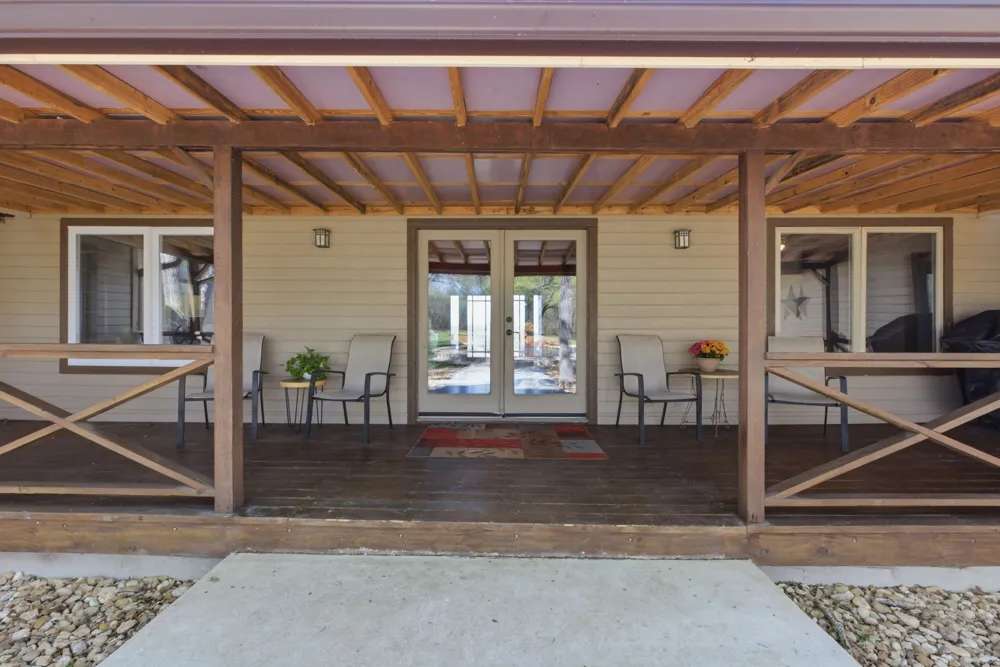 18335 FM 86 Red Rock, TX 78662
