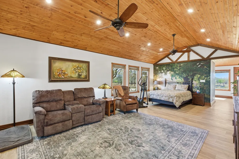 18335 FM 86 Red Rock, TX 78662