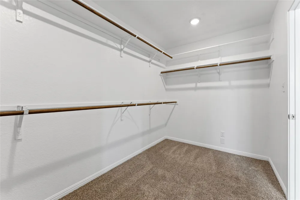 917 Lone Peak Way Dripping Springs, TX 78620