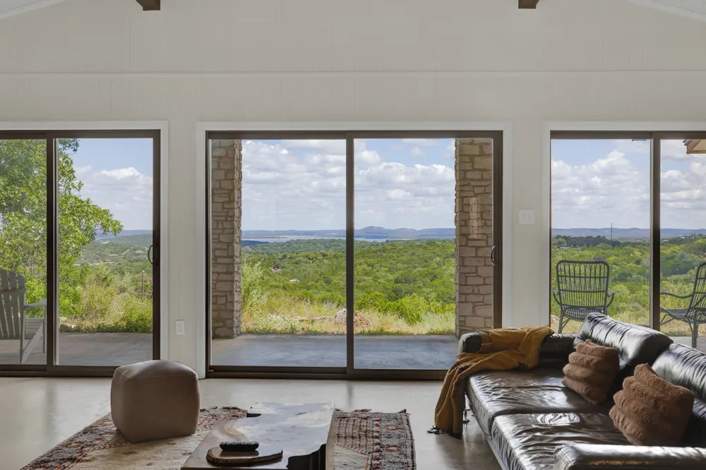 447 MADRONA DR DRIVE New Braunfels, TX 78132