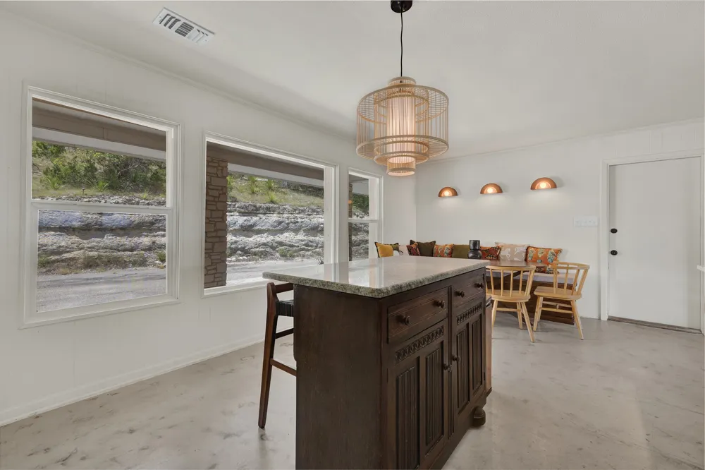 447 MADRONA DR DRIVE New Braunfels, TX 78132