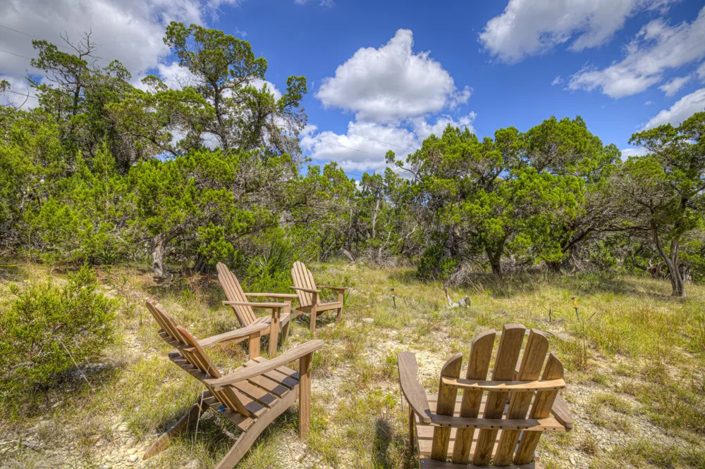447 MADRONA DR DRIVE New Braunfels, TX 78132