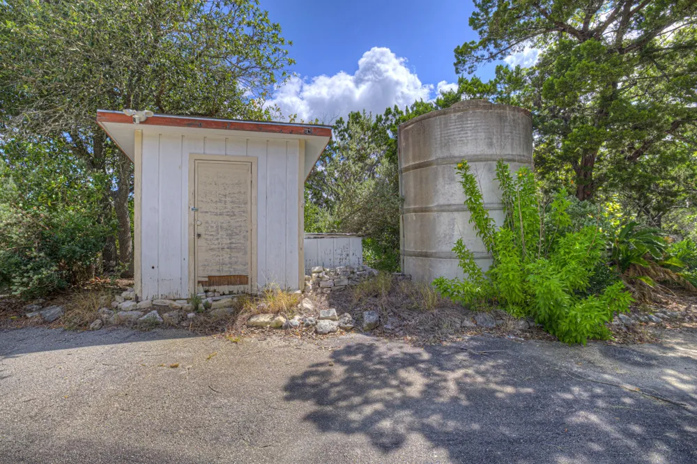 447 MADRONA DR DRIVE New Braunfels, TX 78132