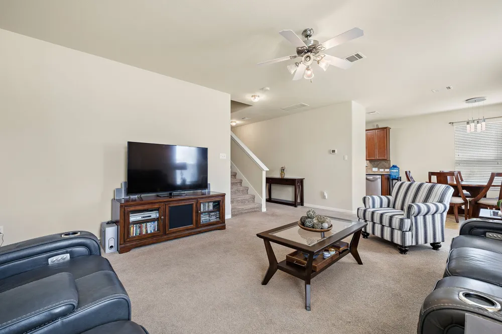 133 Lavaca Loop Hutto, TX 78634