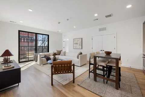 4315 S Congress Avenue #317