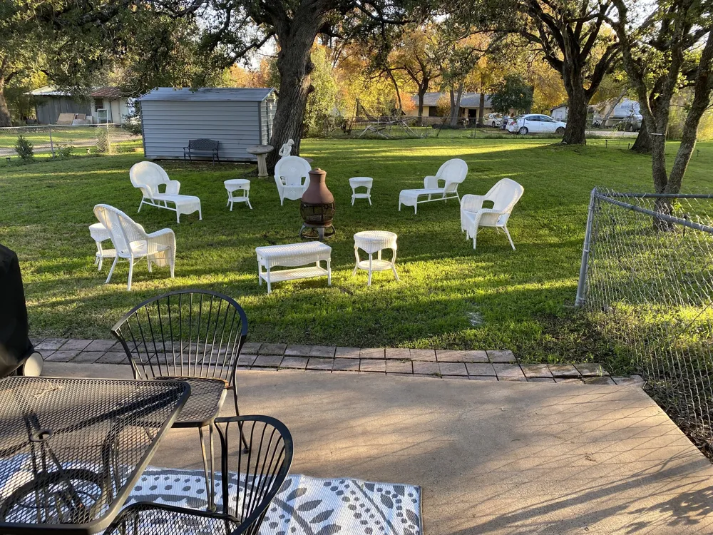 1305 E Main Street Round Rock, TX 78664
