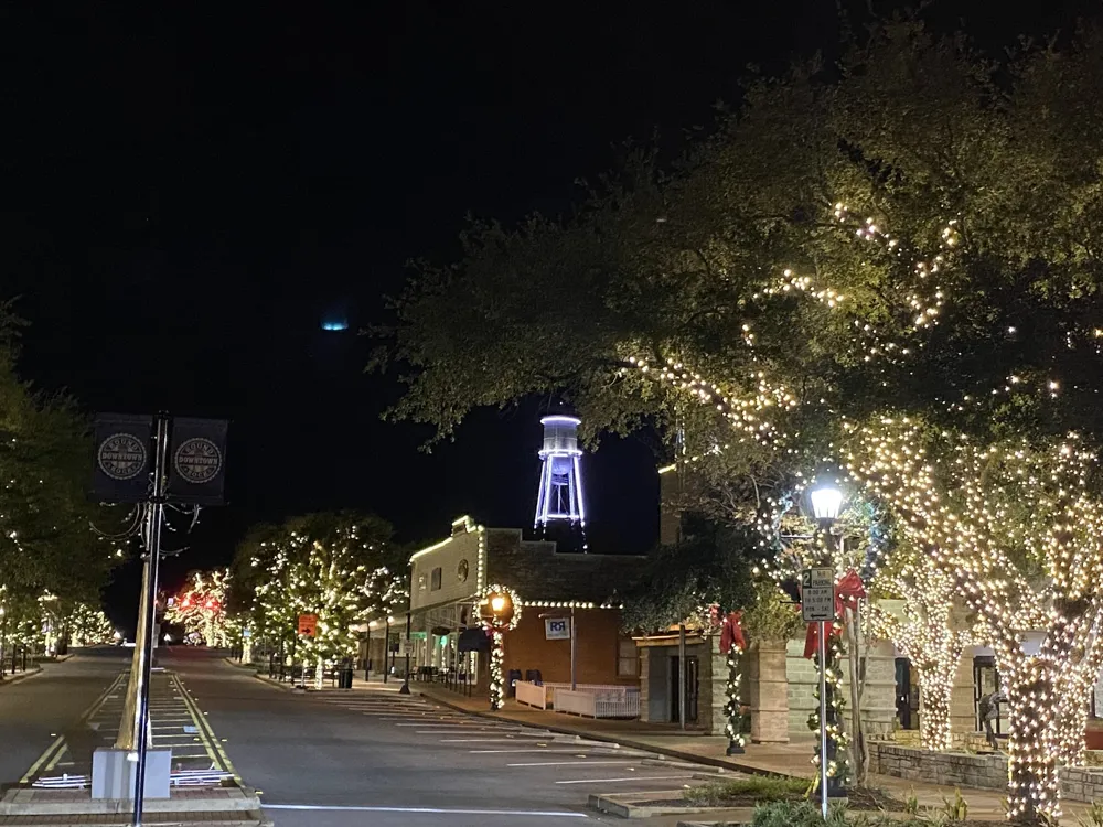 1305 E Main Street Round Rock, TX 78664