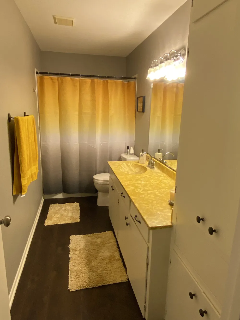 1305 E Main Street Round Rock, TX 78664
