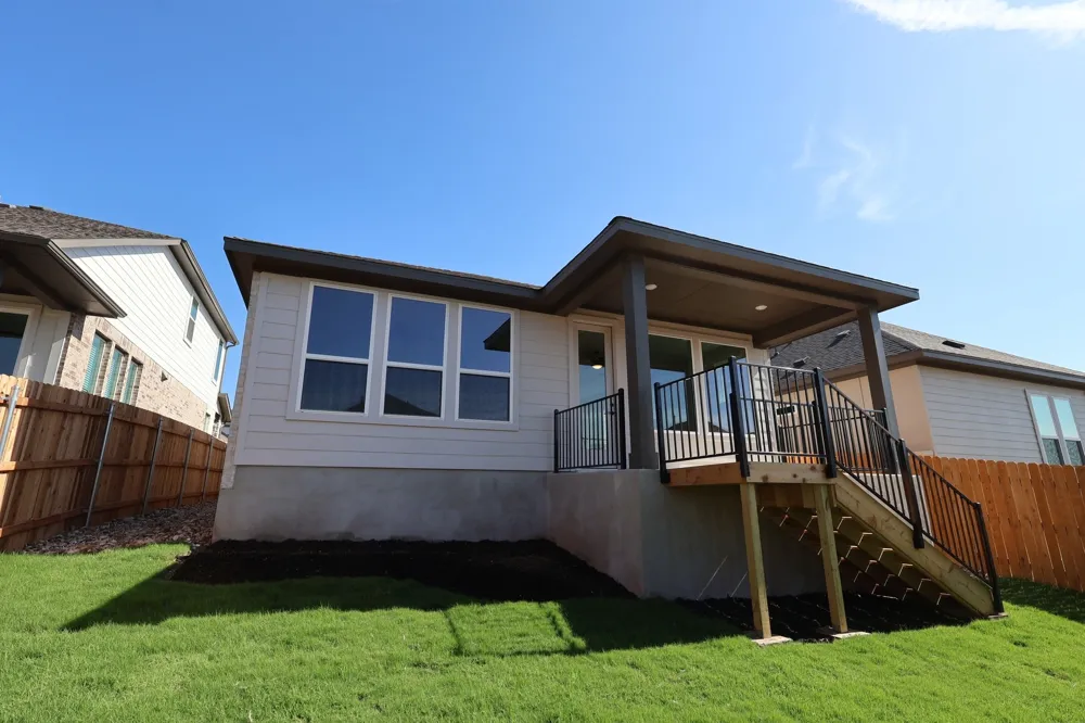 225 Grayson Elm Pass Dripping Springs, TX 78620