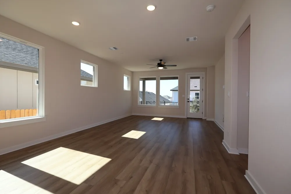 225 Grayson Elm Pass Dripping Springs, TX 78620