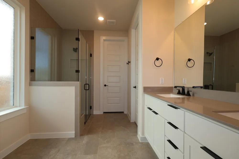225 Grayson Elm Pass Dripping Springs, TX 78620